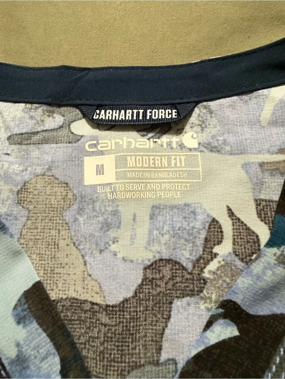 Carhartt Dog-Pattern Scrub Top - Blue/Brown/Gray